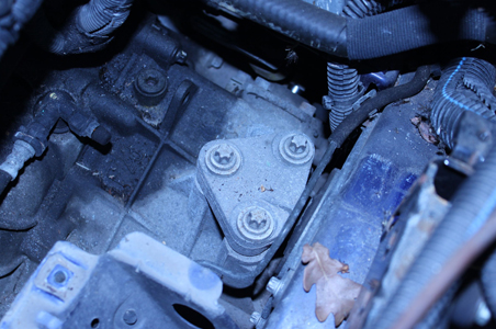 How to replace a clutch on a Vauxhall Zafira
