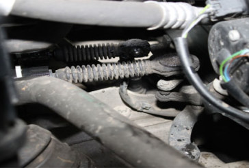 How to change a clutch on a Mercedes A-Class