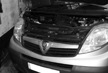How to change a clutch on a Vauxhall Vivaro
