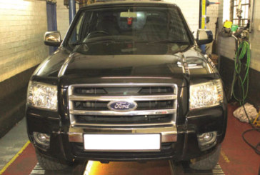 How to fit a clutch on a Ford Ranger
