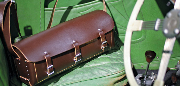 Classic leather tool bag