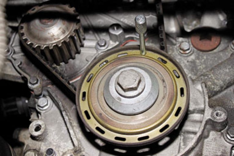 How to fit a timing belt on a Peugeot 206 Professional Motor Mechanic