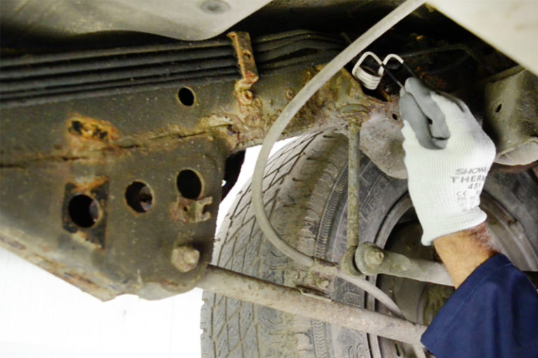Corroded Nuts Removal Tips Professional Motor Mechanic