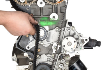How to Fit a Timing Belt on a Ford Fiesta V 2004