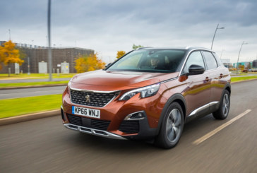 Peugeot 3008 SUV Named 'Car of the Year' 2017