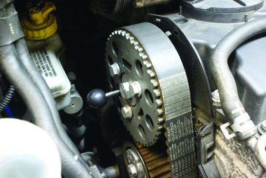 How to Fit a Timing Belt on a Volkswagen Beetle - Professional Motor