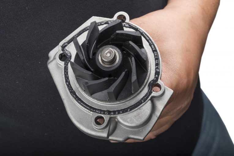 How To Fit a Timing Belt On a Fiat Panda Professional Motor Mechanic