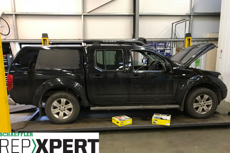How to Replace the Clutch on a Nissan Navara