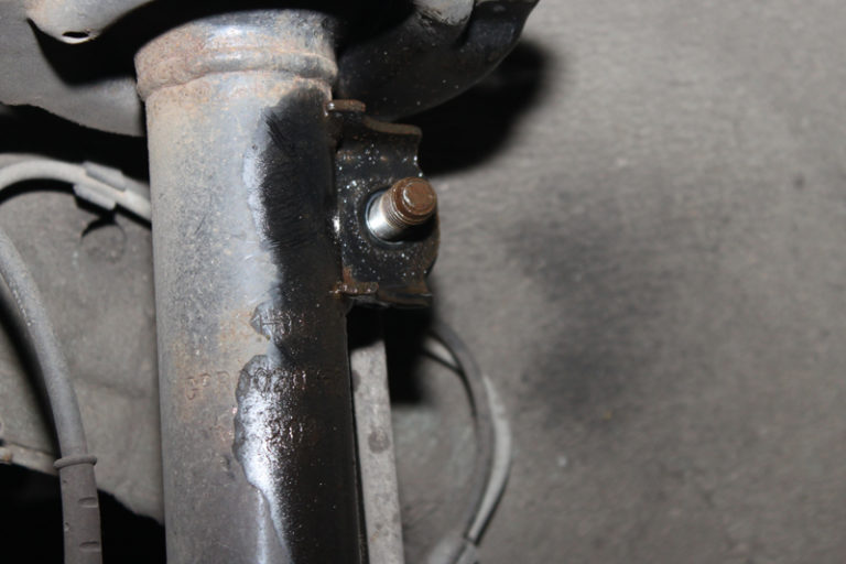 How to Replace the Clutch on a Vauxhall Meriva Professional Motor