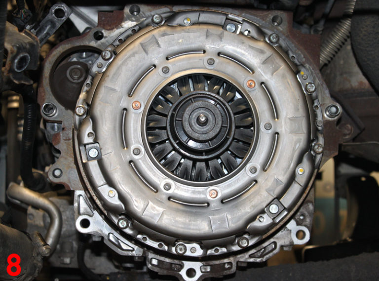 How to replace a clutch on a Kia Ceed 1.4 CRDi Professional Motor Mechanic