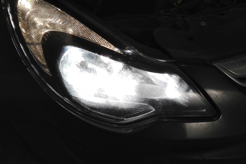 Hella runs through a headlamp bulb replacement