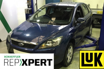 REPXPERT replaces the clutch in a Ford Focus