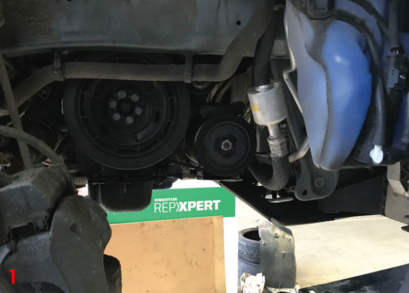 REPXPERT replaces Peugeot timing belt