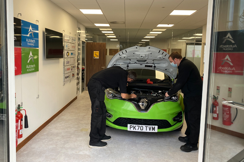 Autotech opens Electric Vehicle Training Suite