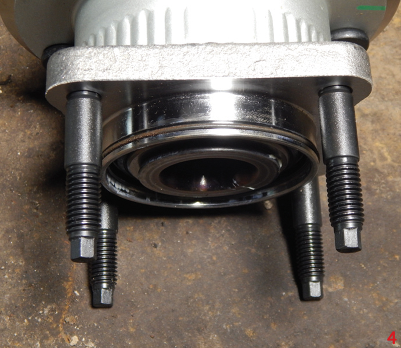 Replacing Jeep Grand Cherokee wheel bearing 