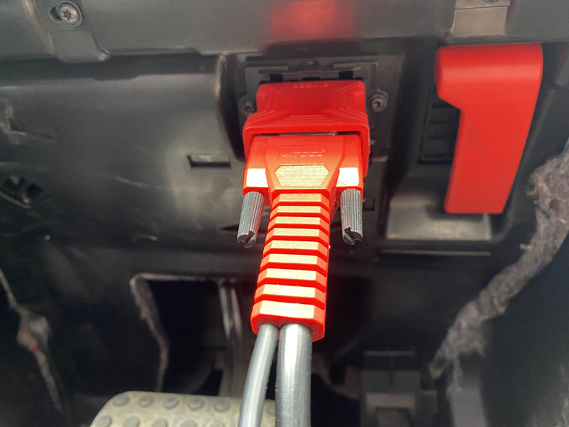 How to programme a 2005 Mercedes CLK key