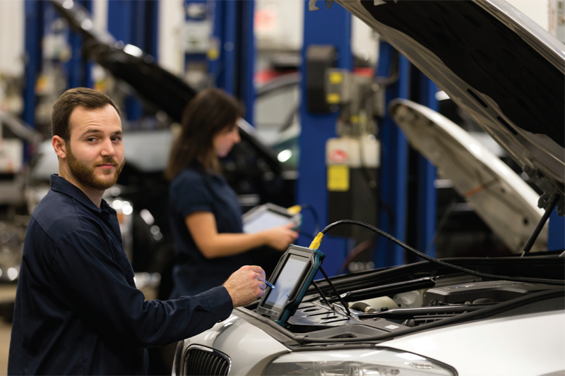 How to rectify a fault on a Mercedes cooling fan