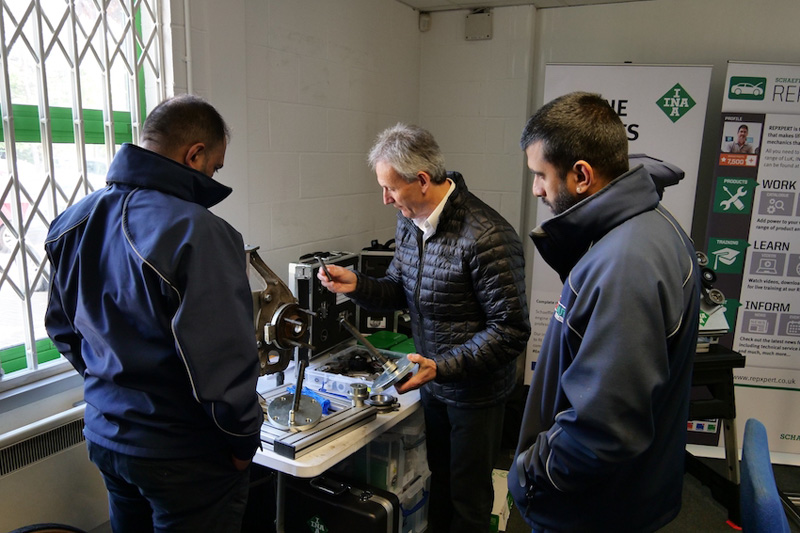 Schaeffler REPXPERT team offers training