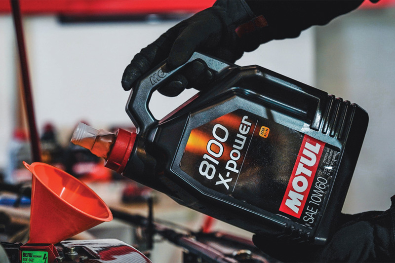 How technicians should handle lubricants