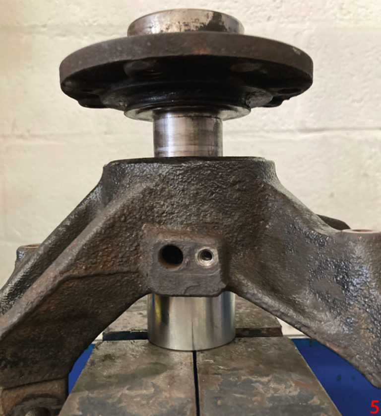 How to replace Vauxhall Corsa wheel bearings Professional Motor Mechanic