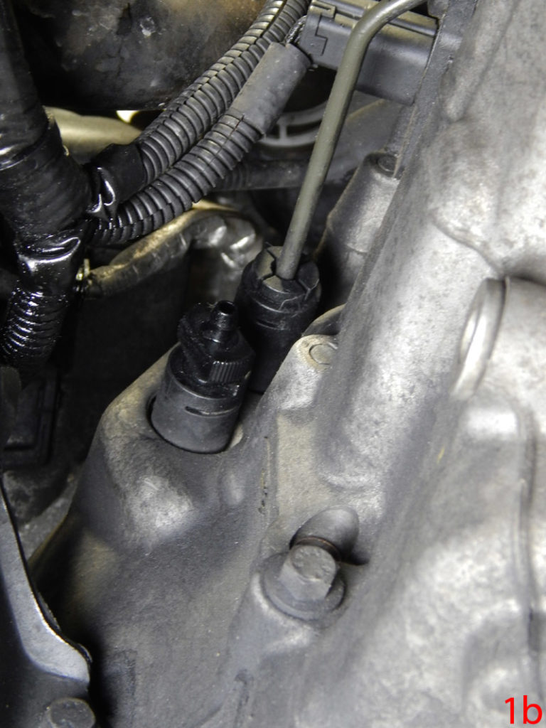 How to replace the clutch on a Volvo V50 Professional Motor Mechanic