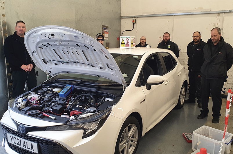 Autotech Training teams up with Elite Garages