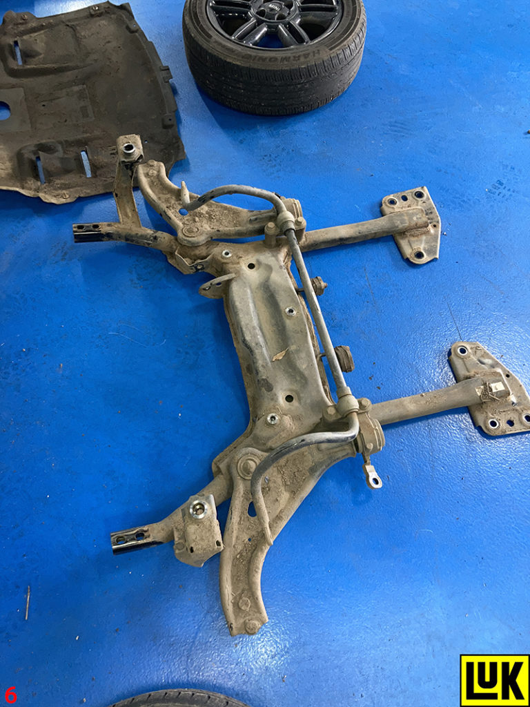 How to replace a clutch on a 2011 Mini Cooper D Professional Motor