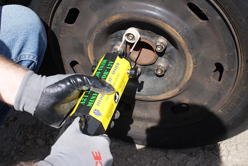 How to remove seized lug nuts by induction heat Professional Motor
