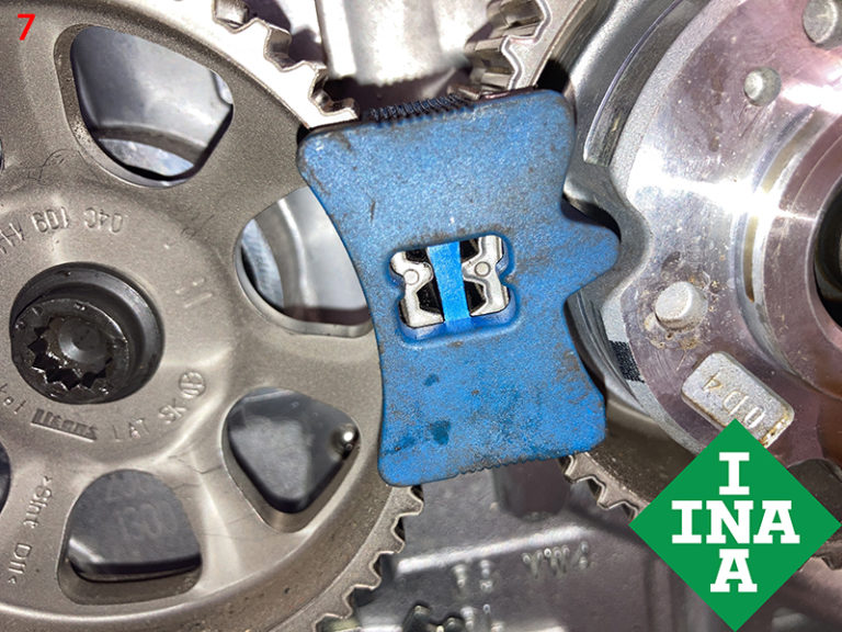 How to replace timing belt on a 1.0l Seat Mii Professional Motor Mechanic