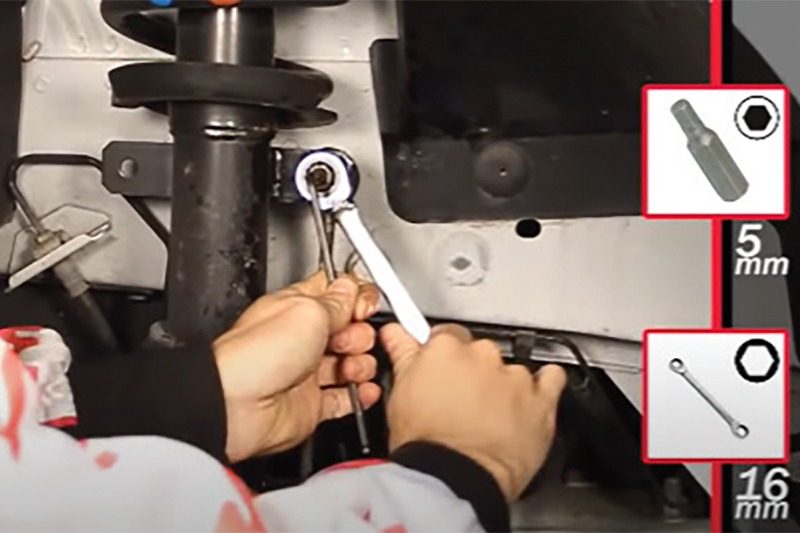 How to replace front shock absorbers on a Renault Professional Motor