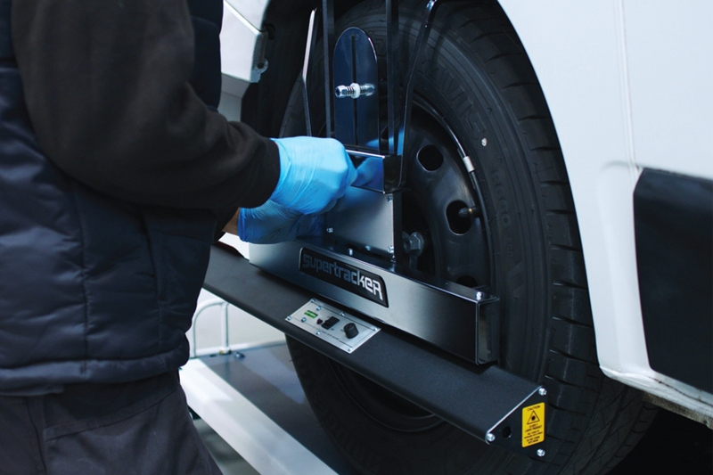 Supertracker unveils wheel alignment technology