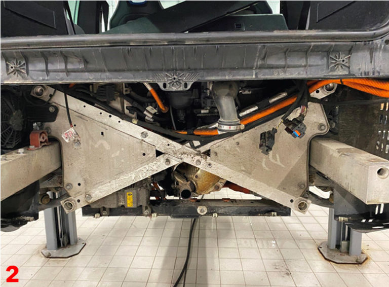 How to replace the transmission on a BMW i3 REX - Professional Motor ...