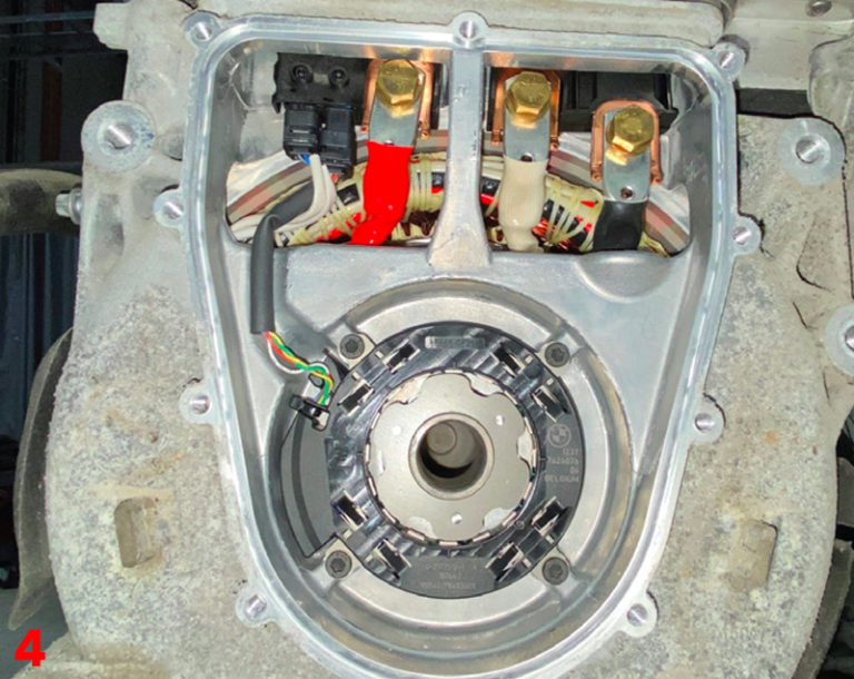 How to replace the transmission on a BMW i3 REX - Professional Motor ...