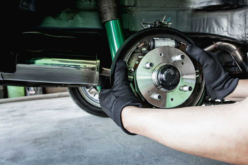 Replacing the wheel bearing on a Jeep Cherokee