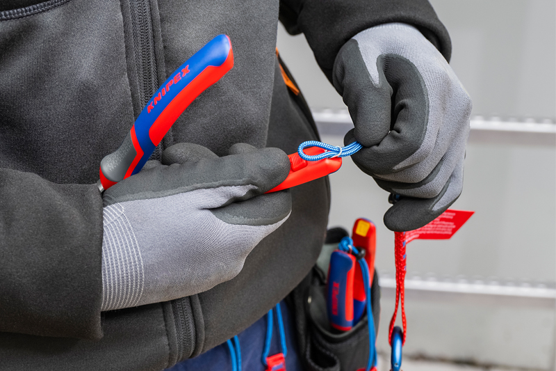 Knipex’s new comfort handles