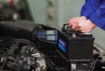 What causes a battery to discharge?