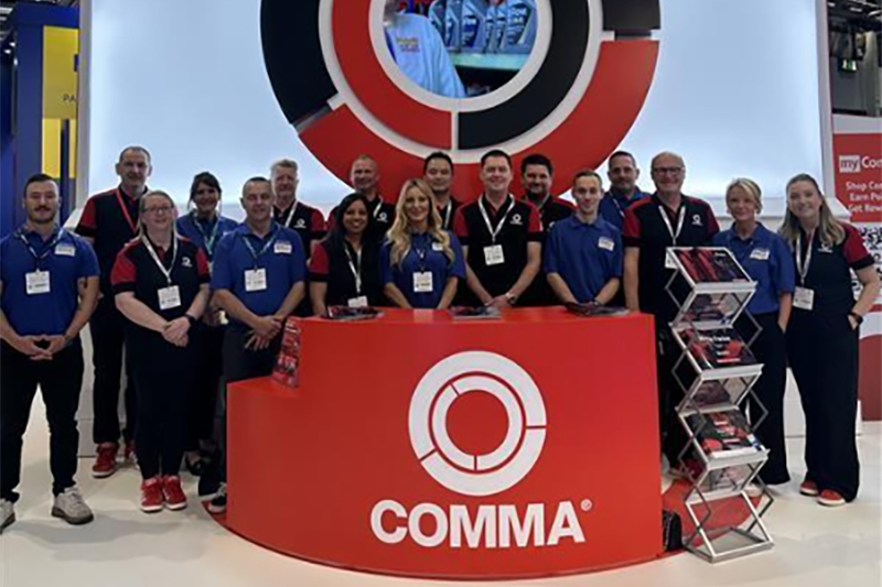Comma partners with BookMyGarage