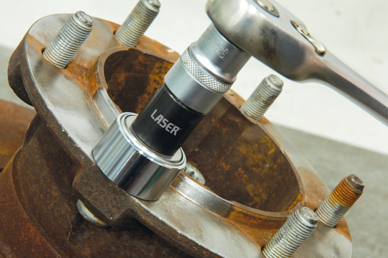 Laser tools new wheel stud extraction kit