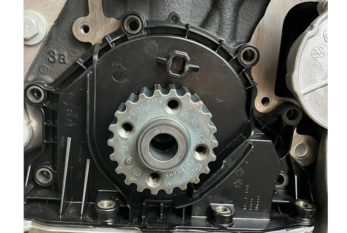 Best practice when changing oil pump timing belt