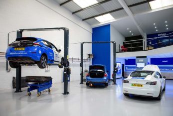 Delphi Academy hosts Tesla training