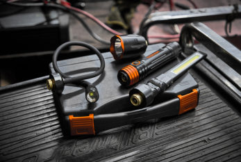 OSRAM helps technicians for the MOT season