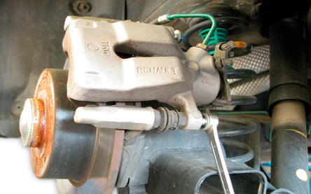 How To Adjust Handbrake On Renault Clio